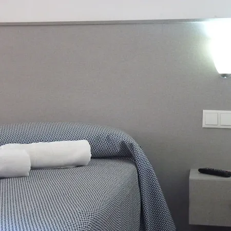 オスタル ドラサネース 2* バルセロナ