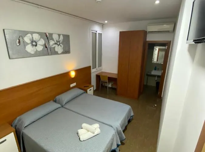 ゲストハウス オスタル ドラサネース バルセロナ