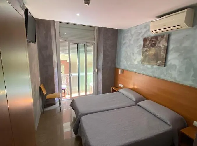 オスタル ドラサネース バルセロナ