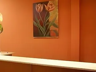 オスタル ドラサネース