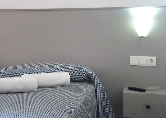 オスタル ドラサネース 2* バルセロナ