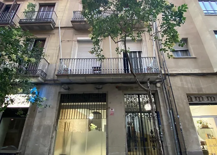 ゲストハウス オスタル ドラサネース