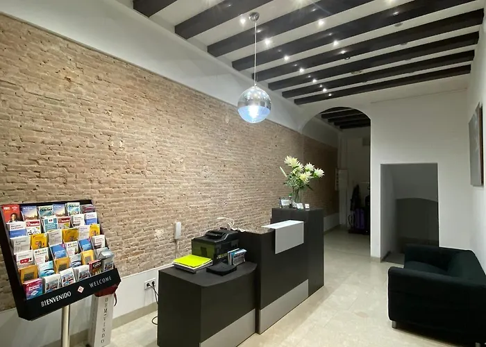 オスタル ドラサネース 2* バルセロナ