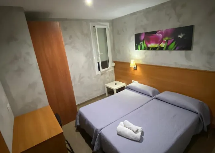 オスタル ドラサネース