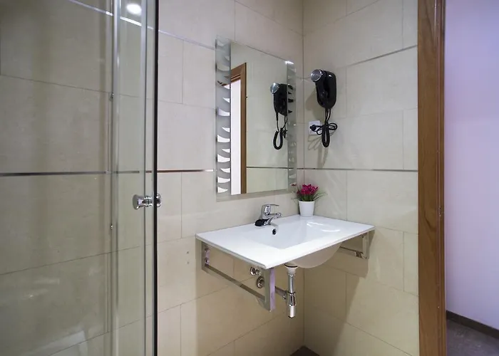 ゲストハウス オスタル ドラサネース