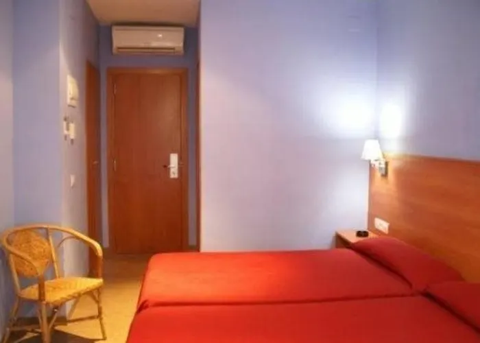 オスタル ドラサネース 2*